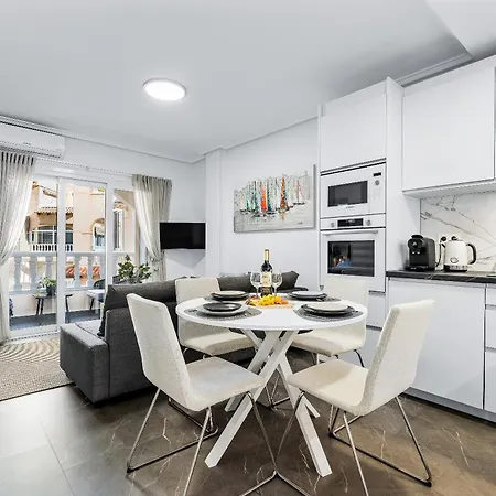 Moderne Oase 2 Min Zu Fuss Zum Strandparadies Apartmán Torrevieja